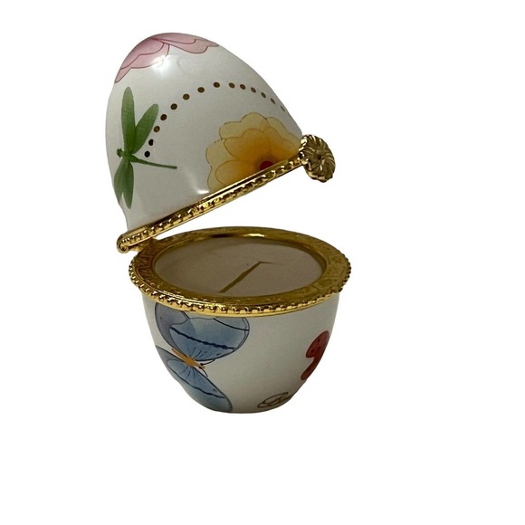 Ben Bridge 2002 Ring Box Porcelain Egg Butterflies Hinged Trinket Box 2-1/4" - Picture 1 of 7